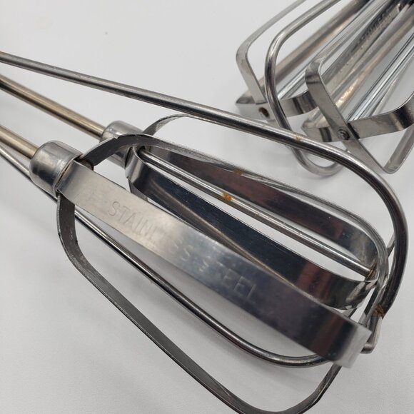 Retro Vintage Lot of 2 Stainless Steel Manual Crank Hand Mixers Maynard/ BB - Picture 7 of 8